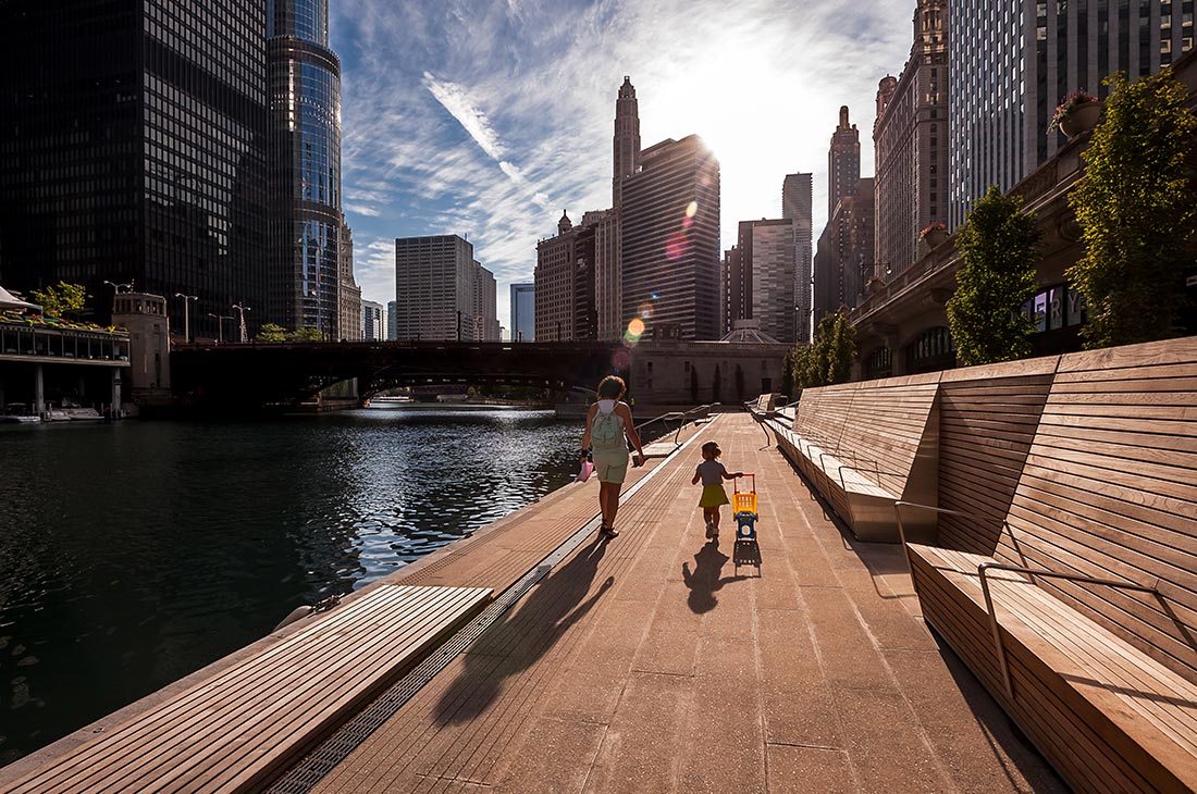 chicago riverwalk